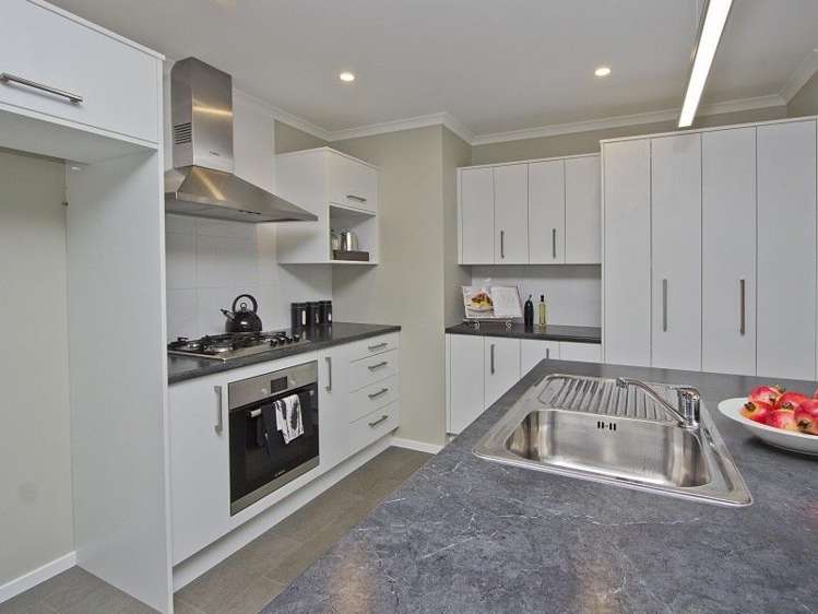 23 Fraser Colman Grove Wainuiomata_5