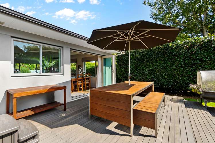 916b River Road Queenwood_19