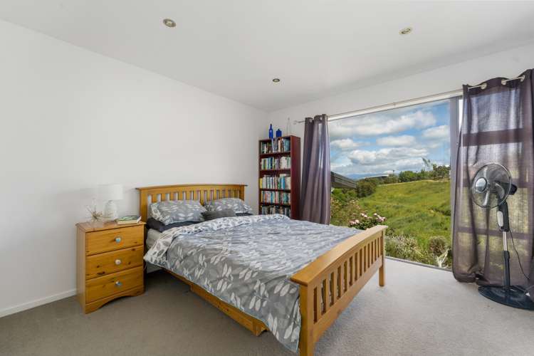 366 Princes Drive Britannia Heights_14