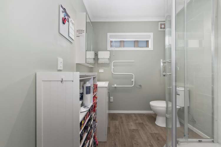 1 Greenstone Place Aotea_25