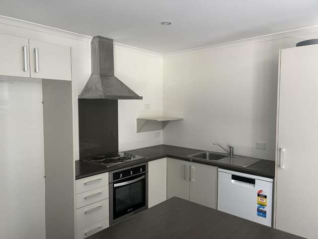 7/20 Greensboro Street Hamilton East_3