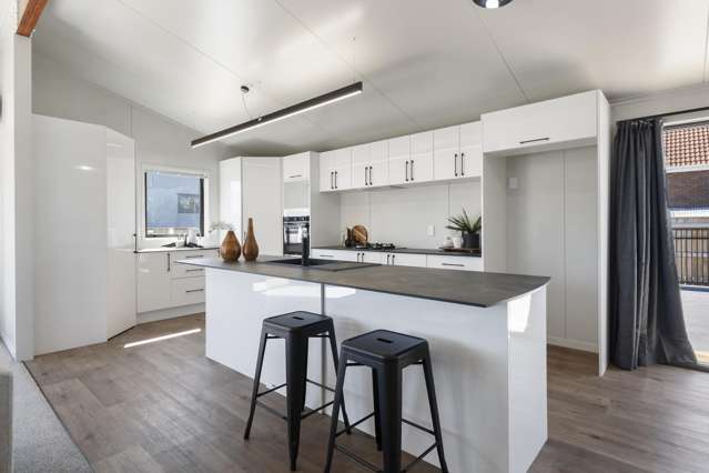 155A High Street Bulls_1