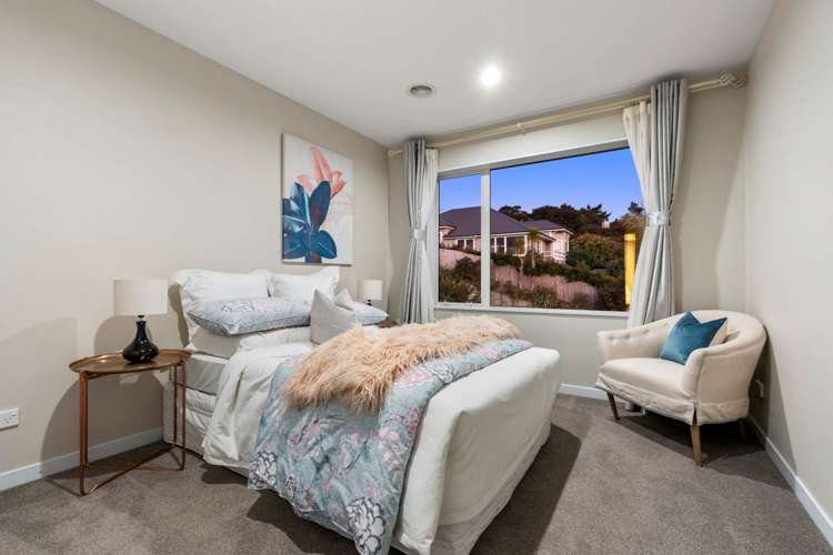 24 Mackay Drive Greenhithe_14