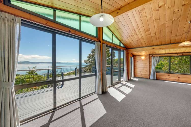 61 Carlton Crescent Maraetai_5