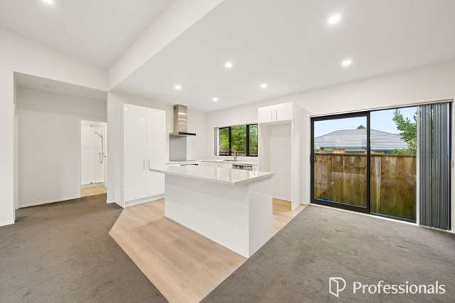 15A Burden Avenue Wainuiomata_3
