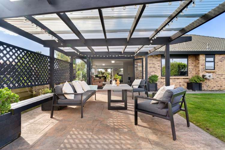 30 Ocean Crest Papamoa_3