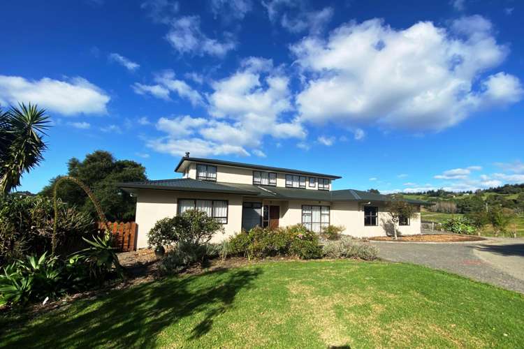 72 Ireland Road Waitoki_1
