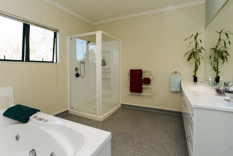 348 Porangahau Road Waipukurau and Surrounds_12