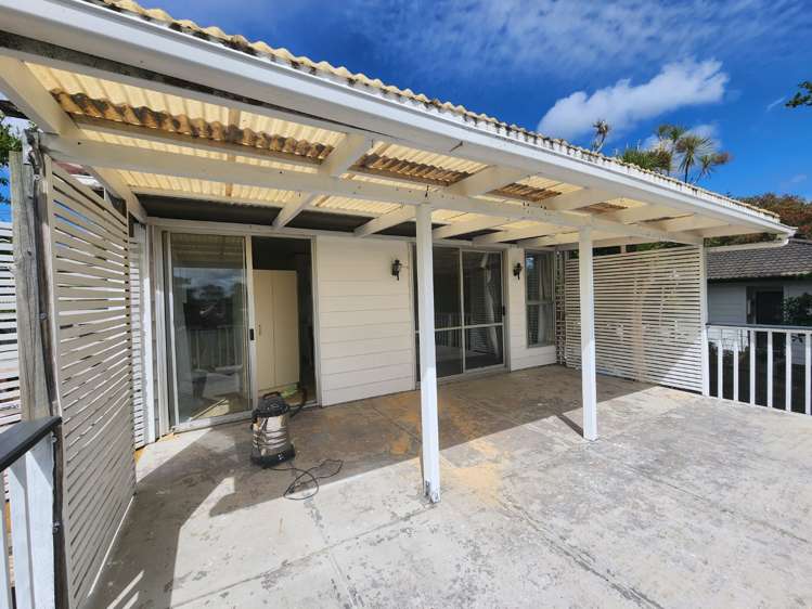 22 Parrs Cross Road 11401_15