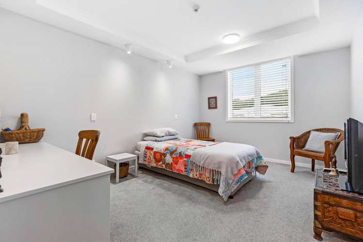 91 Panorama Heights Orewa_21