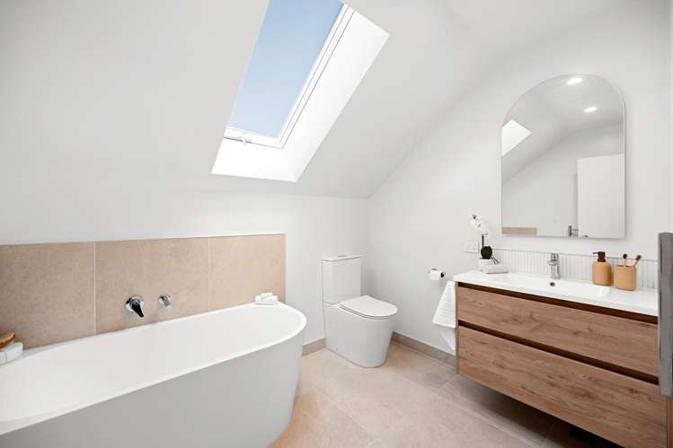 45 Maanihi Drive Rototuna North_18