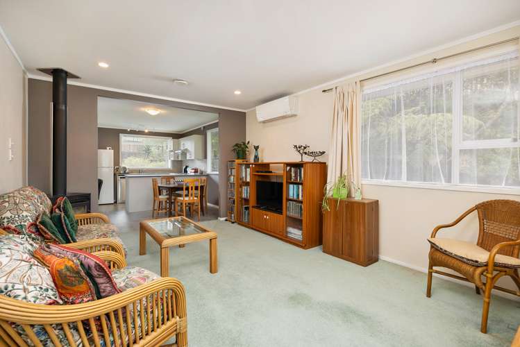 11 Onedin Place Titirangi_11