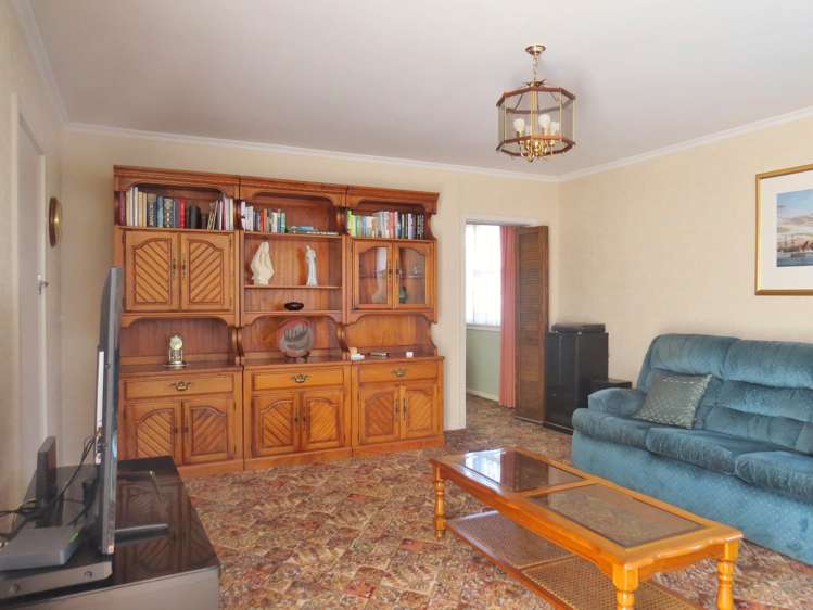 26 Denise Crescent Hornby_4