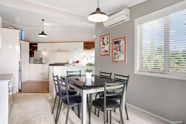 2/59a Glencoe Road Browns Bay_3