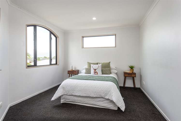 9 Saint Keverne Close Burwood_11