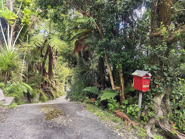 12 Mount Street Greymouth_21