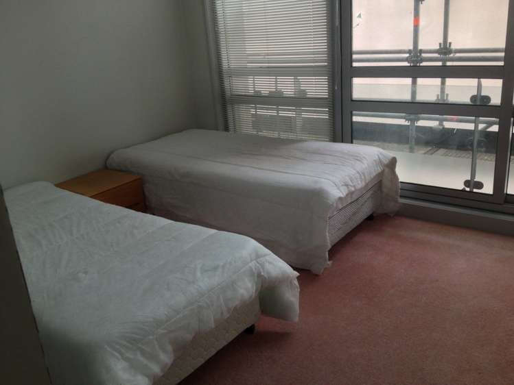 9j/205 Hobson Street Auckland Central_5