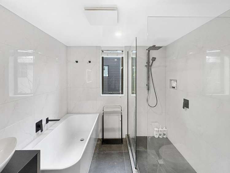 2B/207 Kilmore street 1419_7