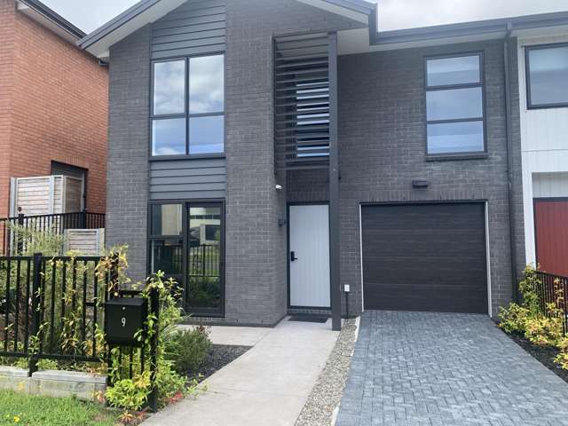 9 WILLAM CALVERT DRIVE - BIRDWOOD HEIGHTS Swanson_2