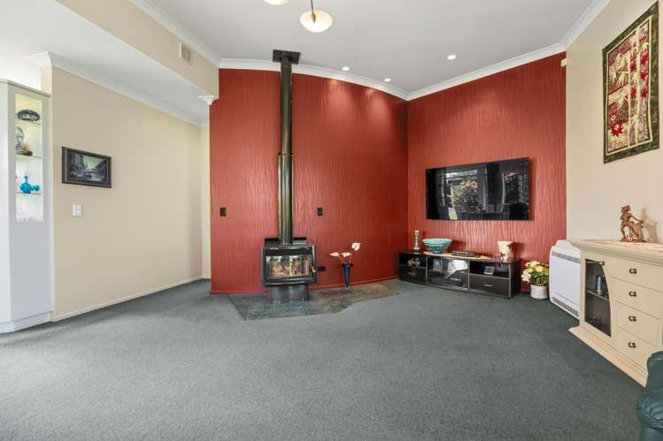 4 Marchwood Grove Richmond_11