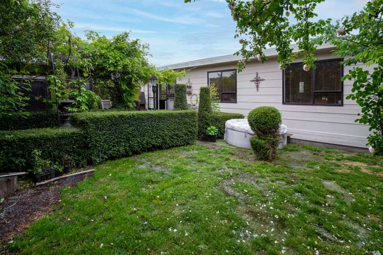 2/51 Saint Johns Street Woolston_13