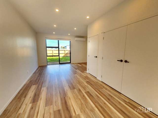 8 Landing Path Drive Hobsonville_3