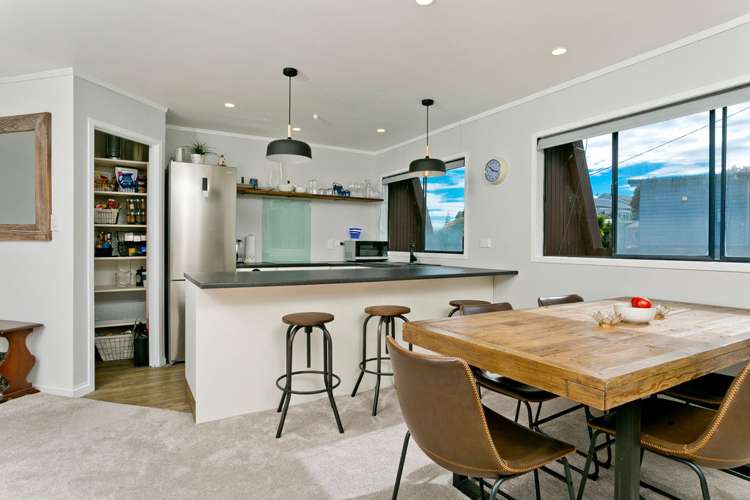 8/27 Rangatira Road Birkdale_7