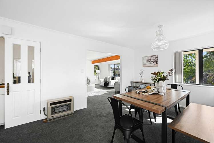 44 Cherrywood Street Pukete_14