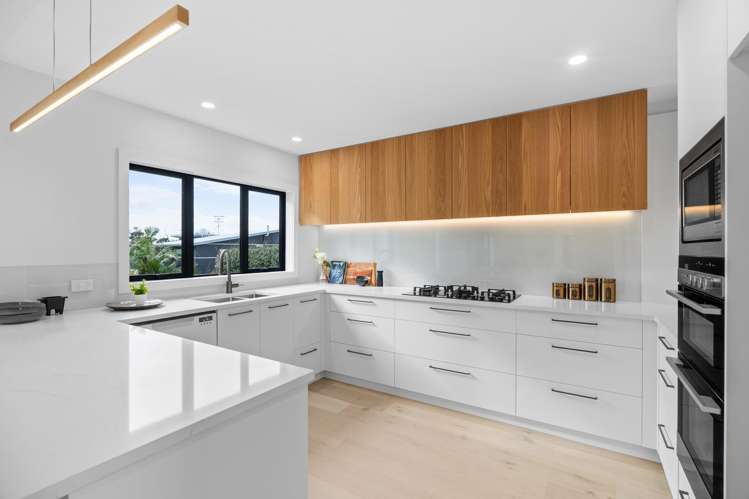 1/142 Riddell Road Glendowie_15