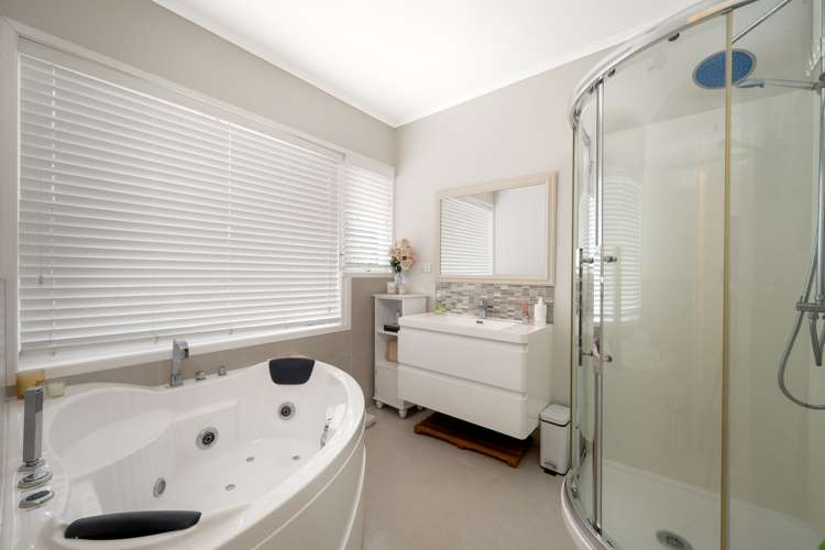 17 Landop Terrace Howick_17