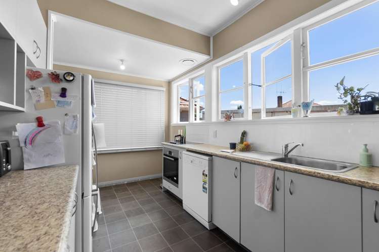 67 Jellicoe Drive Hamilton East_4