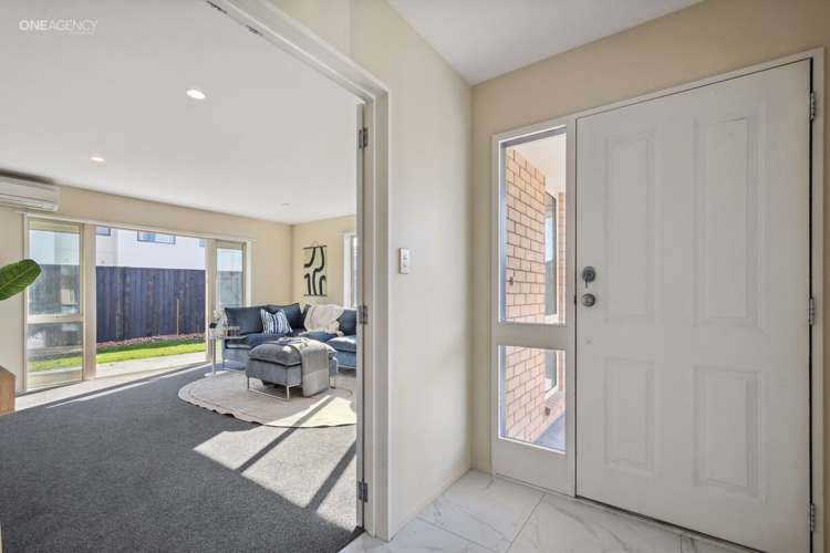 9a Hurricane Way Wigram_1