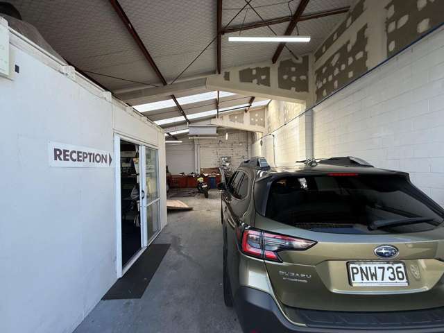 3/163 Target Road Wairau Valley_4