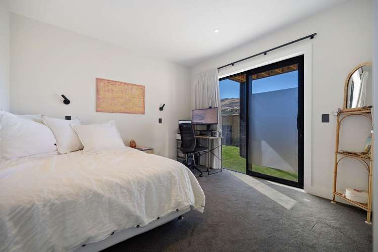 8 Runholder Rise, Hanley's Farm Jacks Point_27