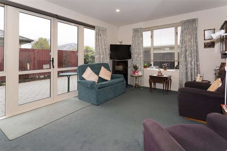 M/38 English Street Sockburn_7