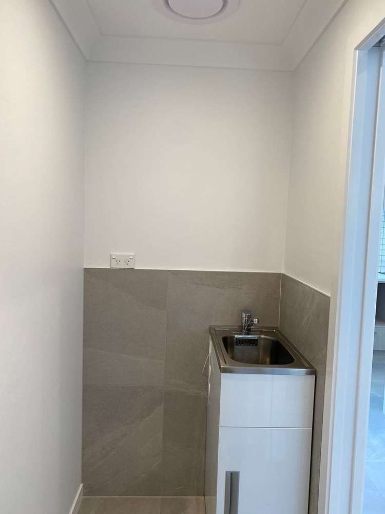 51 Koura Drive Red Beach_11