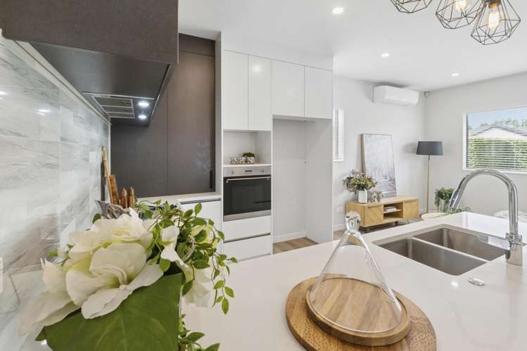 9 Survila Street Takanini_6