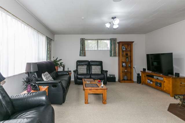 4 Palmer Place Parkvale_1