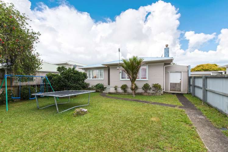 1 Mildmay Road Henderson_0