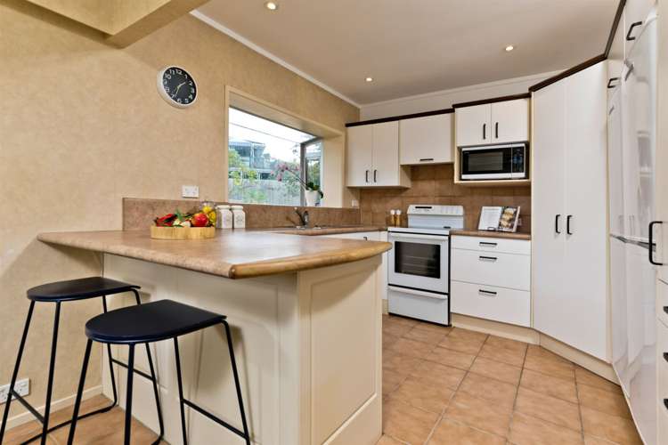 39 Cron Avenue Te Atatu South_8