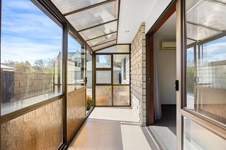 2/204 Grimseys Road Redwood_5