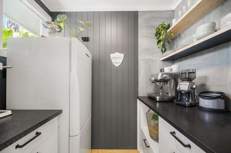 11 High Street Devonport_10