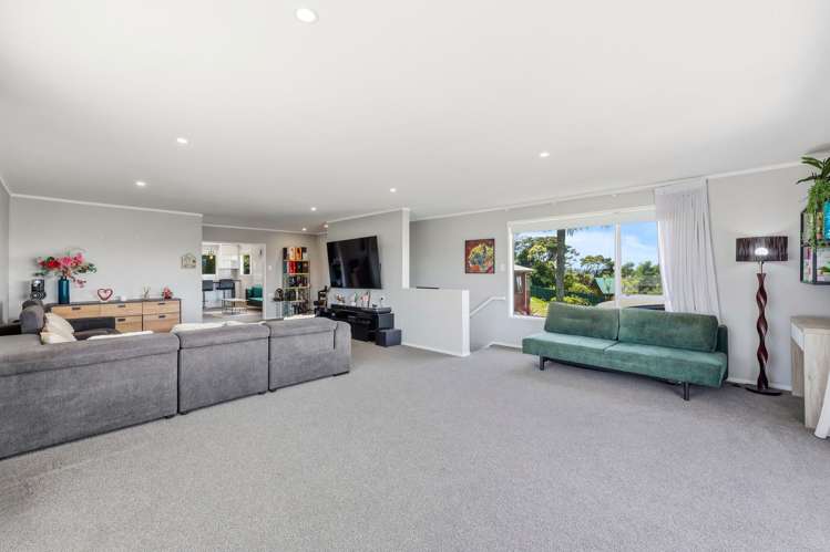 54 Chorley Avenue Massey_30