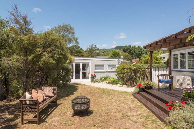 10 Rimu Street Toi Toi_18