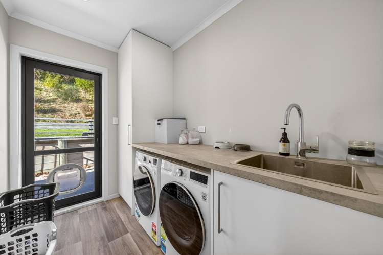 9 Opaki Meadows Lane Lansdowne_14
