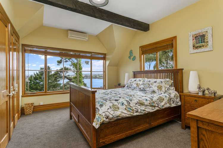 9 Chatham Avenue Paremoremo_13