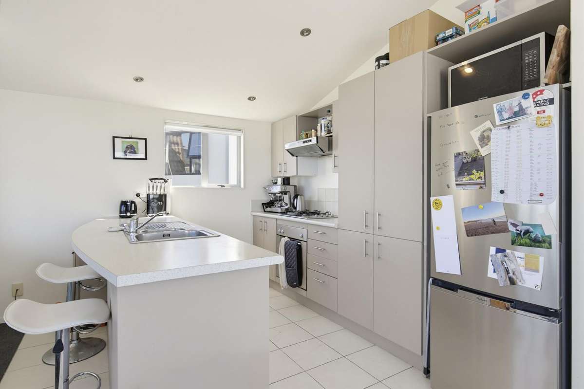 96B Lyall Parade_1