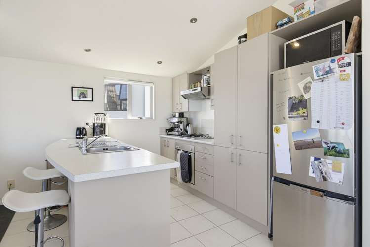 96B Lyall Parade Lyall Bay_5