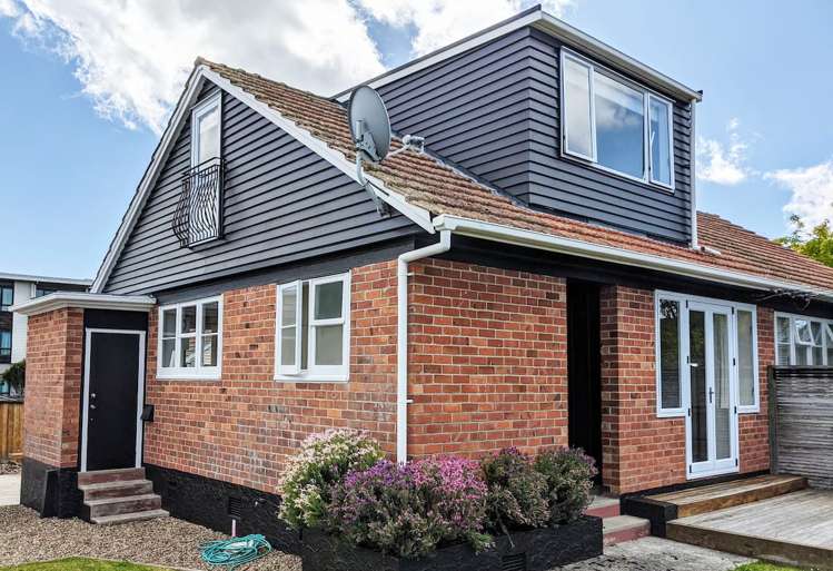 8 Katoa Street Point Chevalier_13