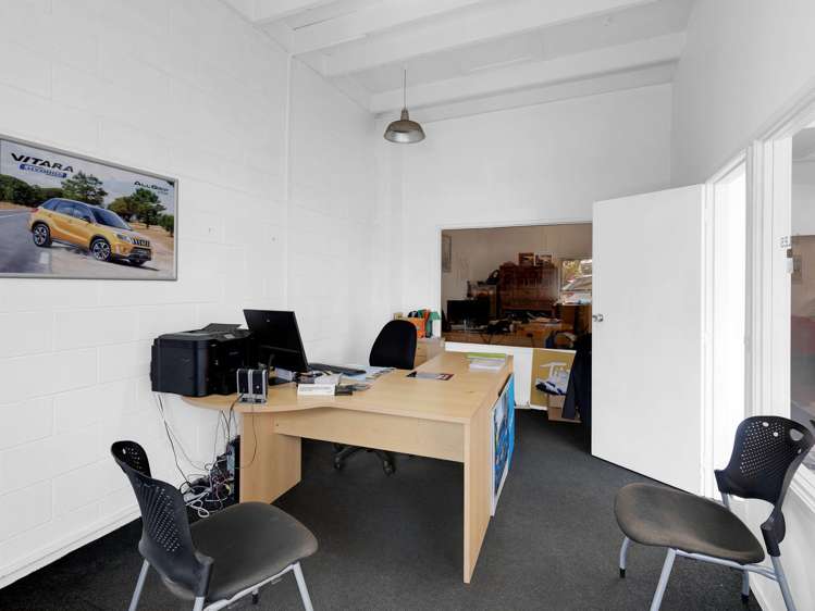 24-26 Fairy Springs Road Fairy Springs_16